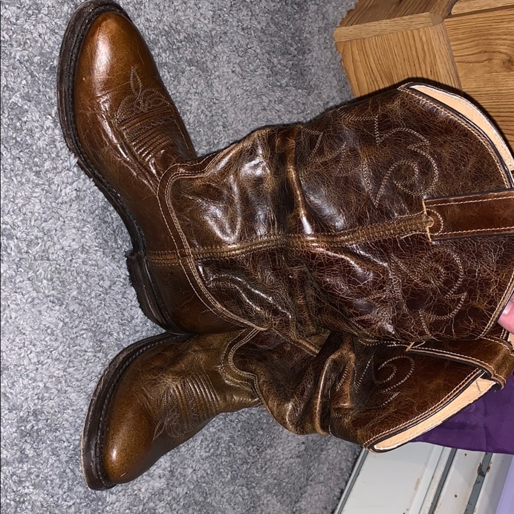 Real leather distressed cowboy boots